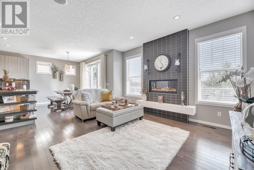Single Family House for Sale in  Chaparral Valley Square SE Chaparral Calgary 