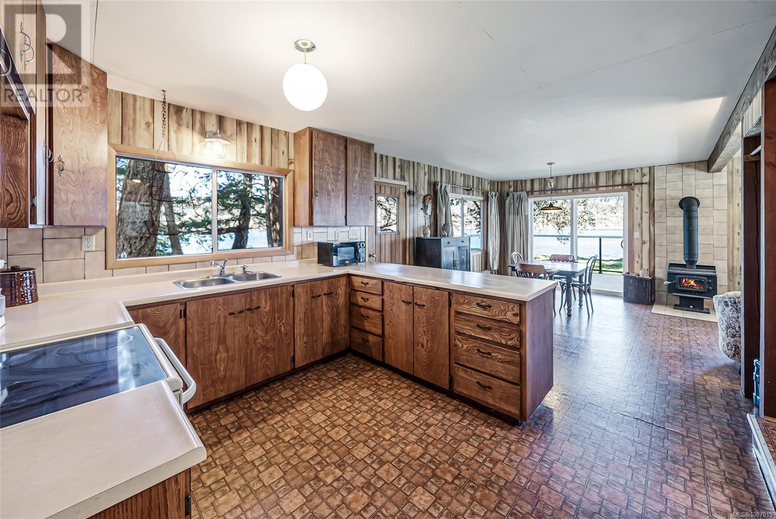 970 Sea Fern Lane, Mudge Island