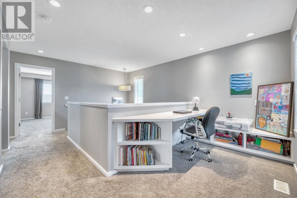 Single Family House for Sale in  Chaparral Valley Square SE Chaparral Calgary 