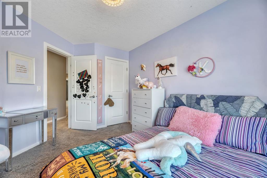 Single Family House for Sale in  Chaparral Valley Square SE Chaparral Calgary 
