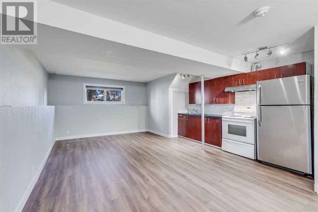 Single Family House Bi-level for Sale in  Castlebrook Rise NE Castleridge Calgary 