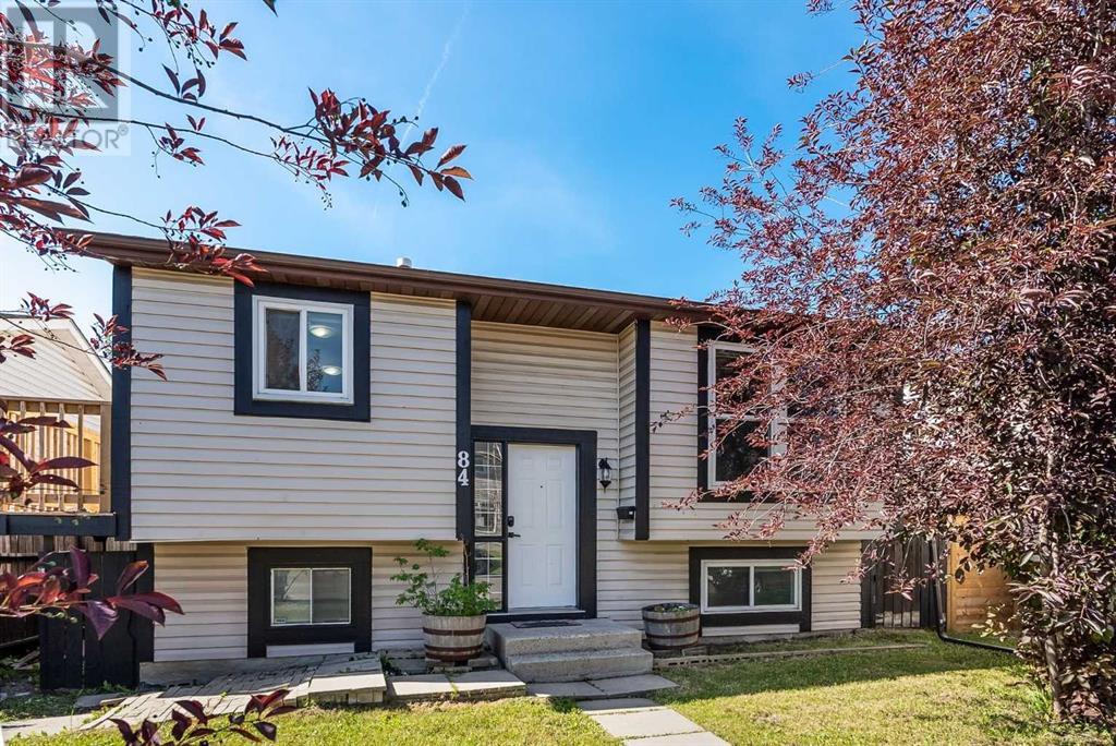 Single Family House Bi-level for Sale in  Castlebrook Rise NE Castleridge Calgary 