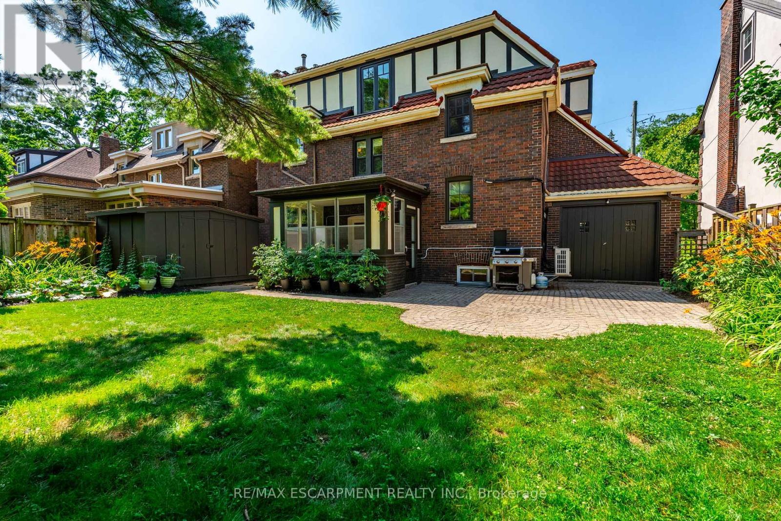 Photo 48 of 154 Dalewood Crescent, Hamilton ON