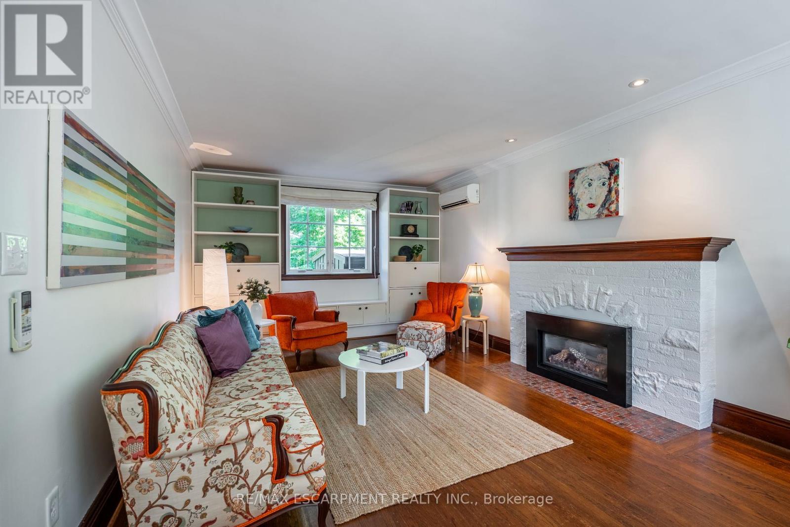 Photo 9 of 154 Dalewood Crescent, Hamilton ON