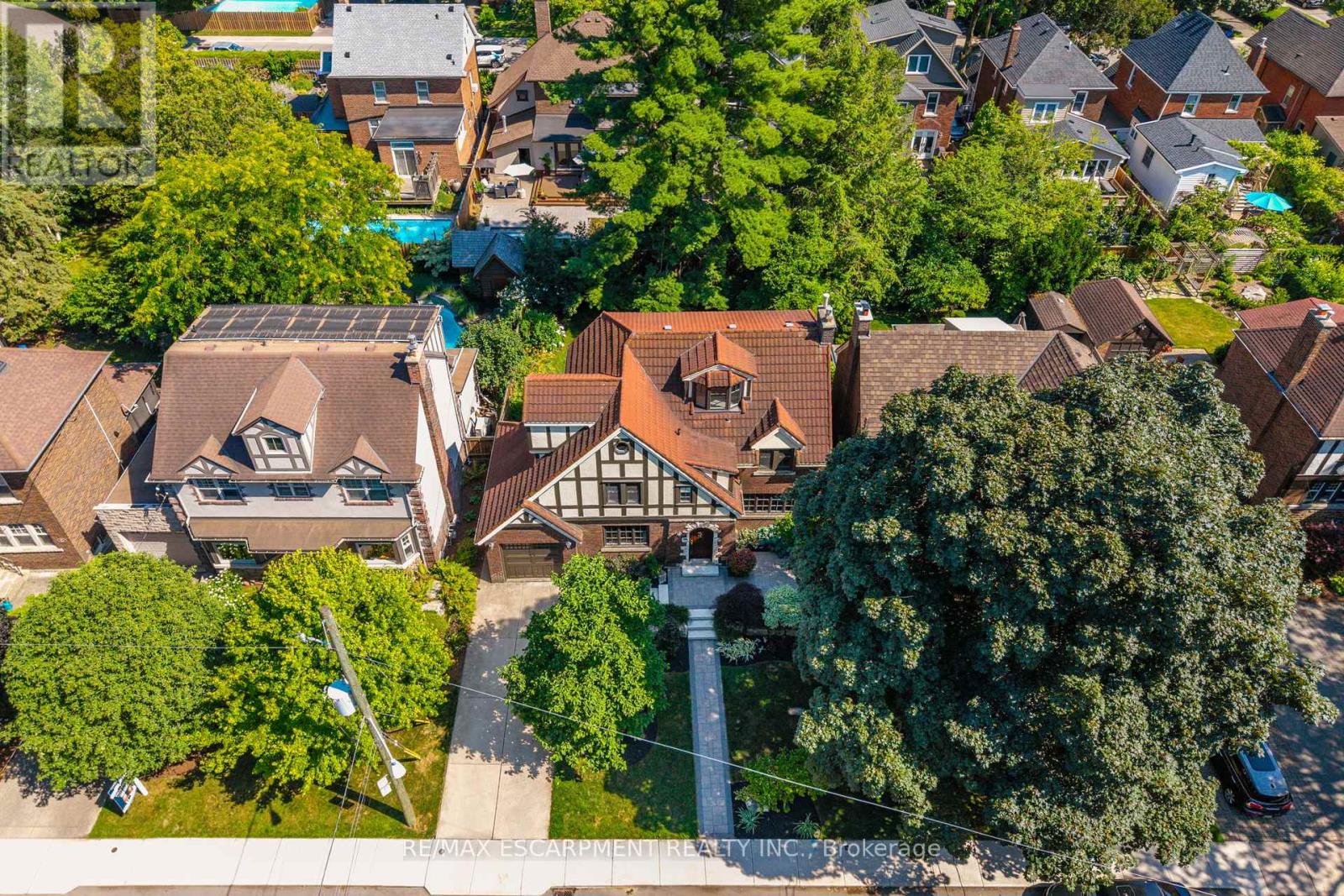 Photo 49 of 154 Dalewood Crescent, Hamilton ON