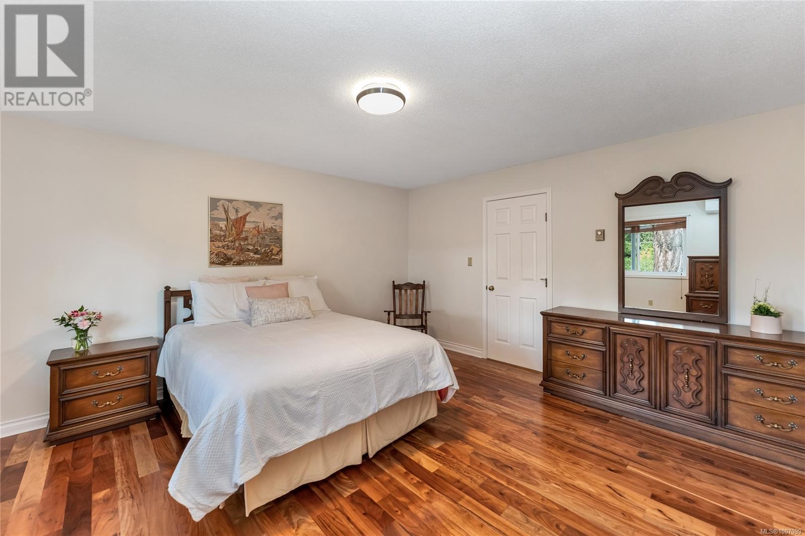 Photo 23 of 775 Menawood Pl, Saanich BC