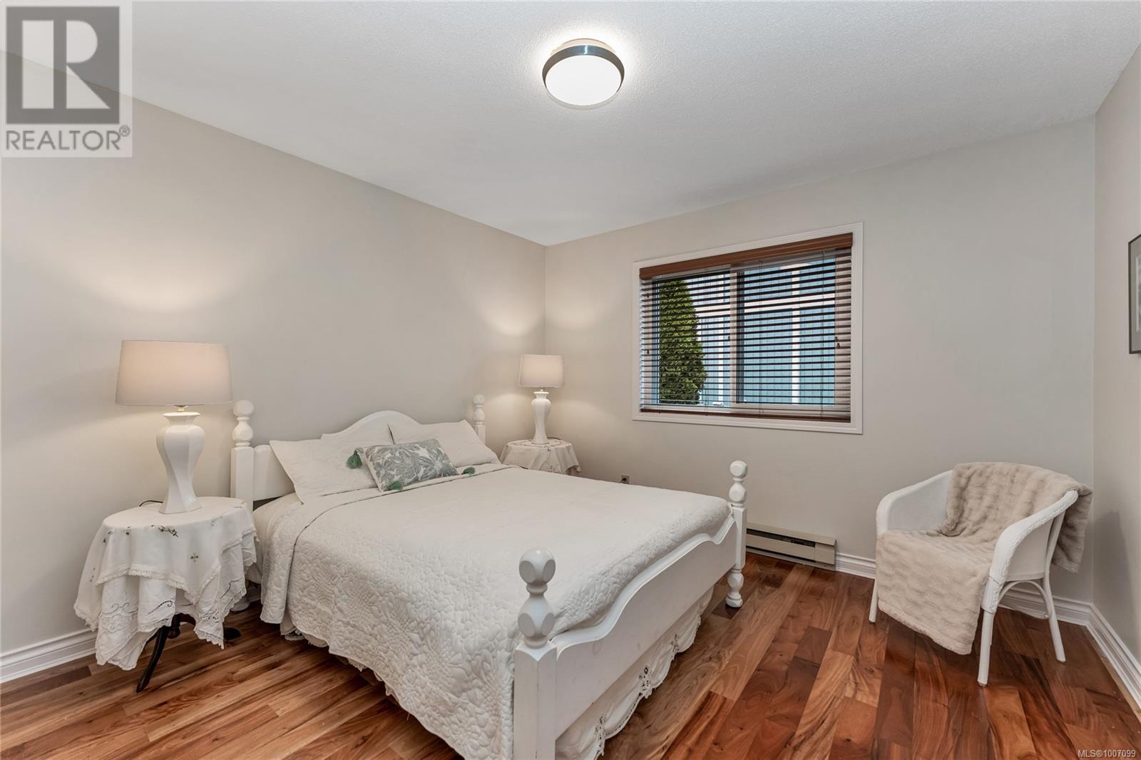 Photo 28 of 775 Menawood Pl, Saanich BC