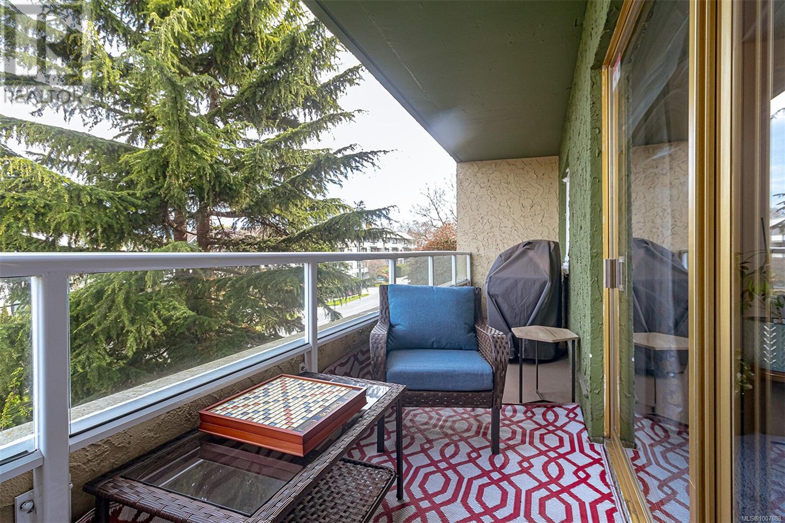Photo 18 of 301 1235 Johnson St, Victoria BC
