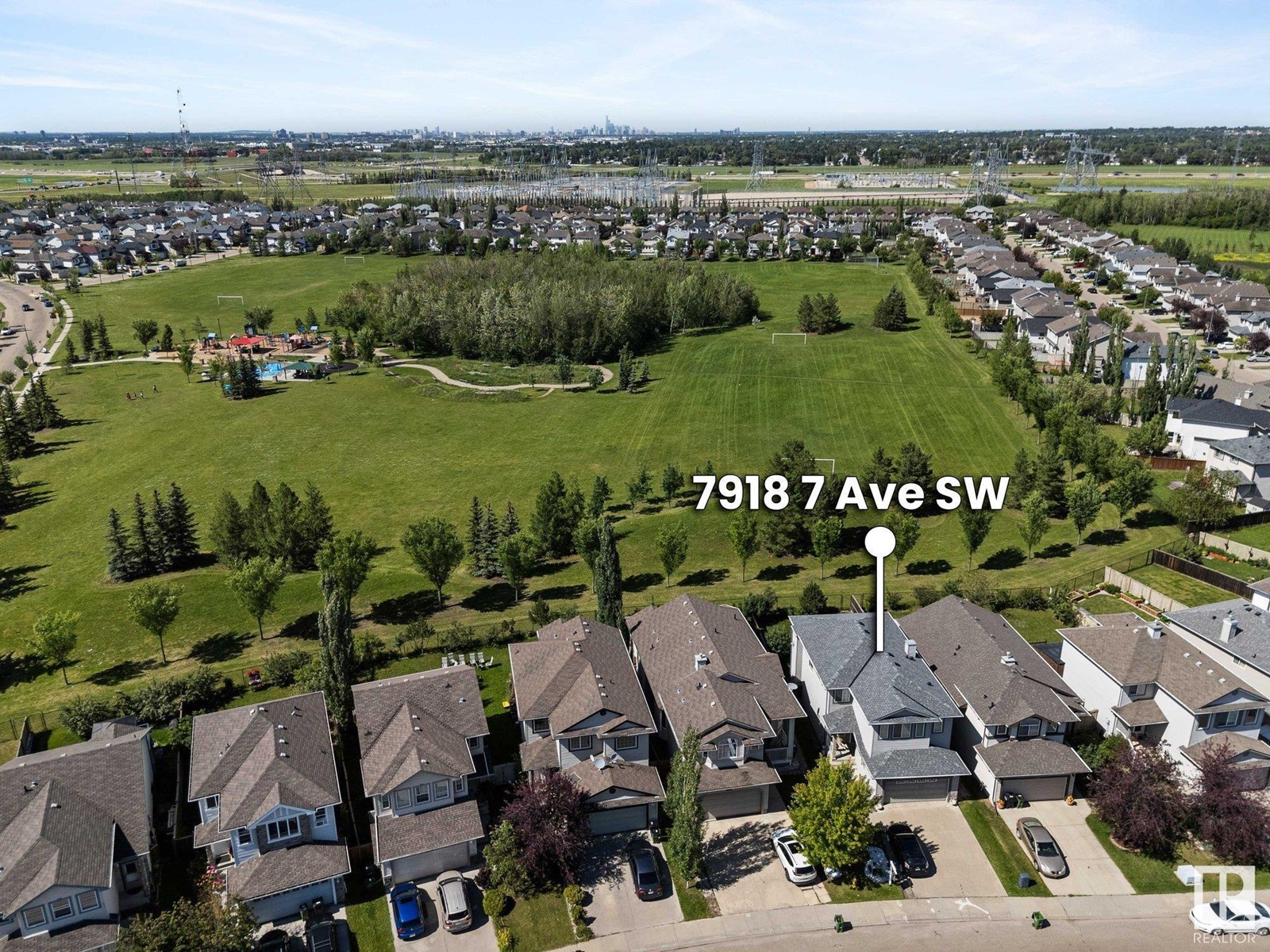 Photo 2 of 7918 7 Av Sw, Edmonton AB