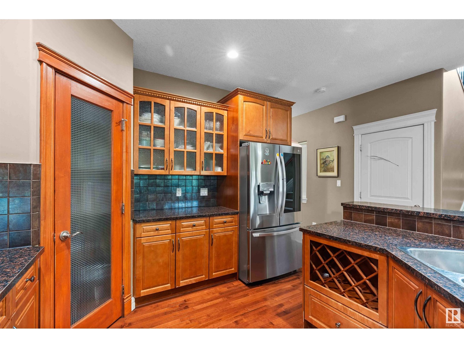 Photo 7 of 7918 7 Av Sw, Edmonton AB