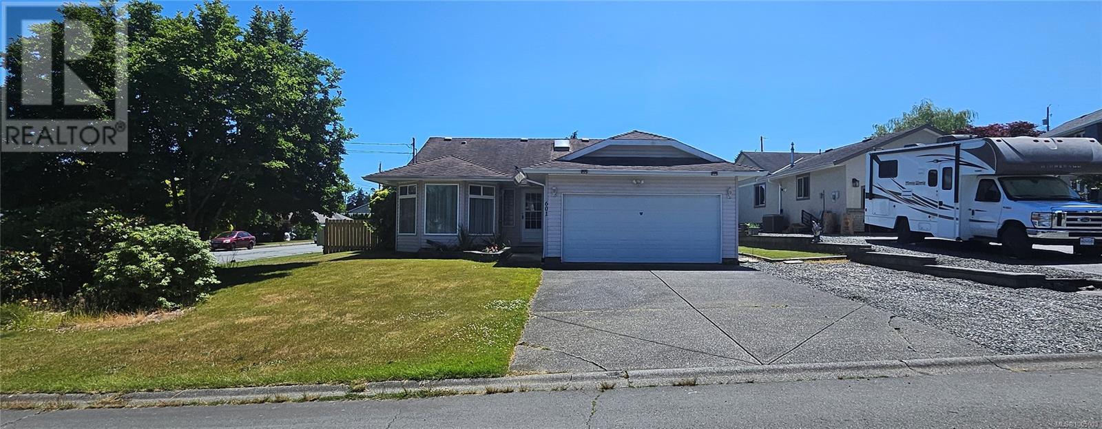 Photo 55 of 601 Azalea Pl, Campbell River BC