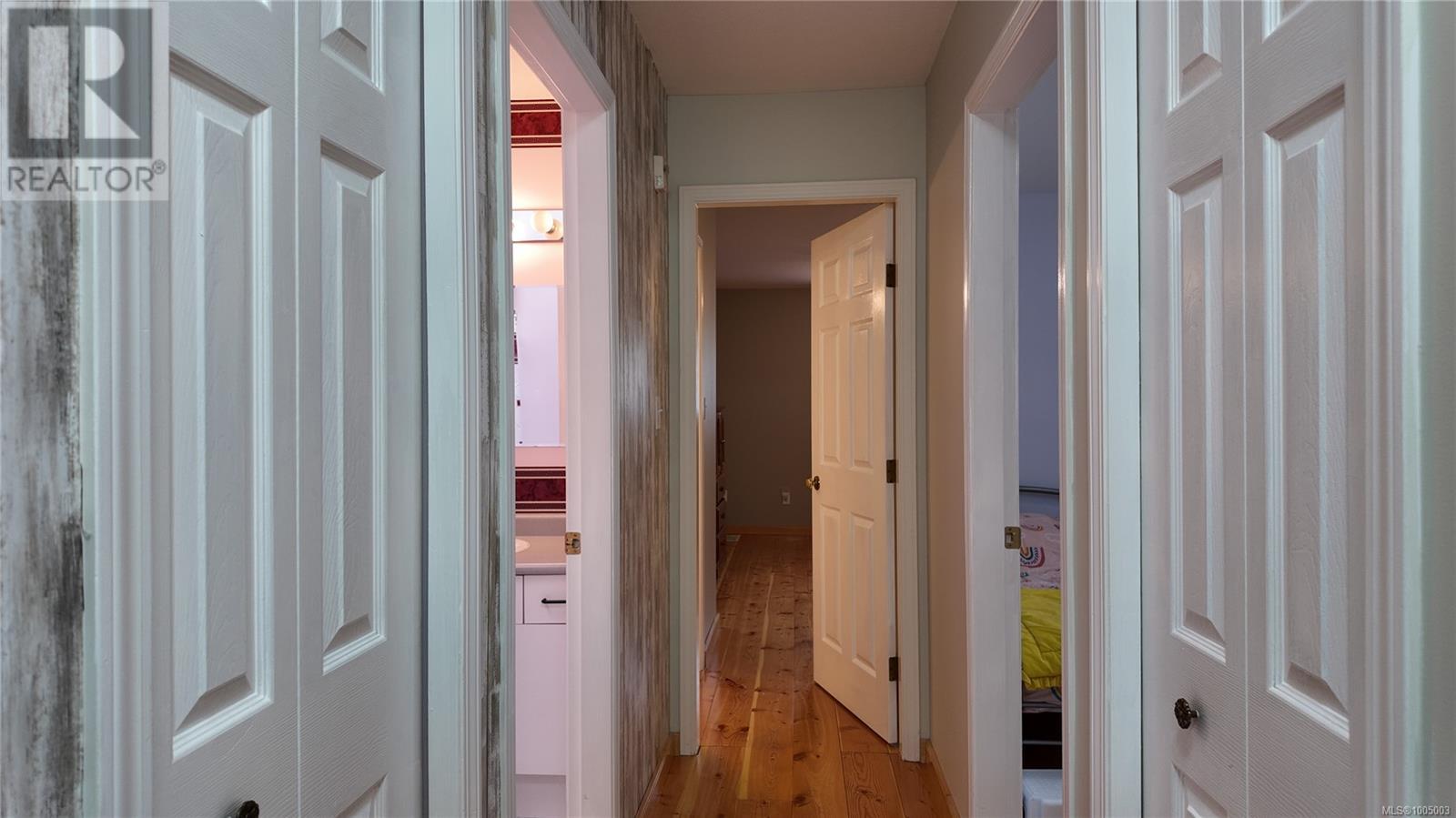 Photo 19 of 601 Azalea Pl, Campbell River BC
