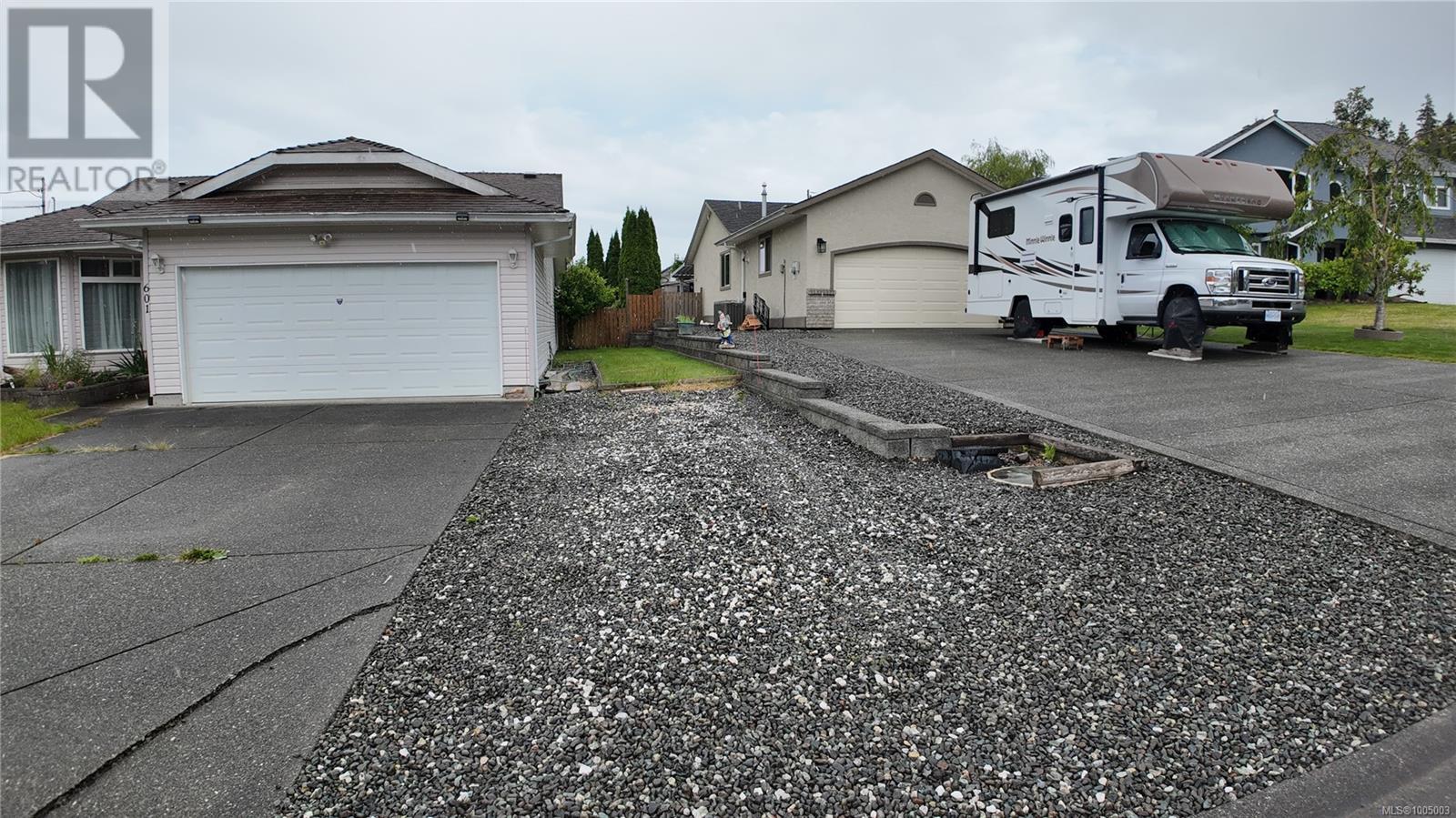 Photo 47 of 601 Azalea Pl, Campbell River BC