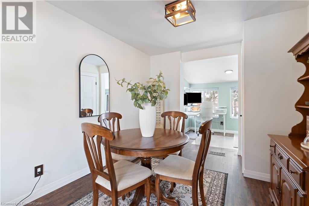 Photo 25 of 18 Flanders Avenue, St Catharines ON