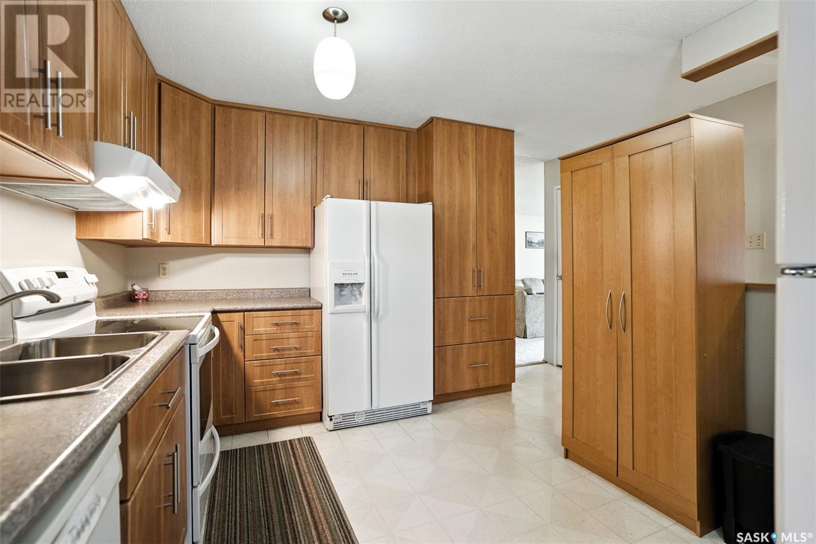 Photo 10 of 514 Forrester Road, Saskatoon SK