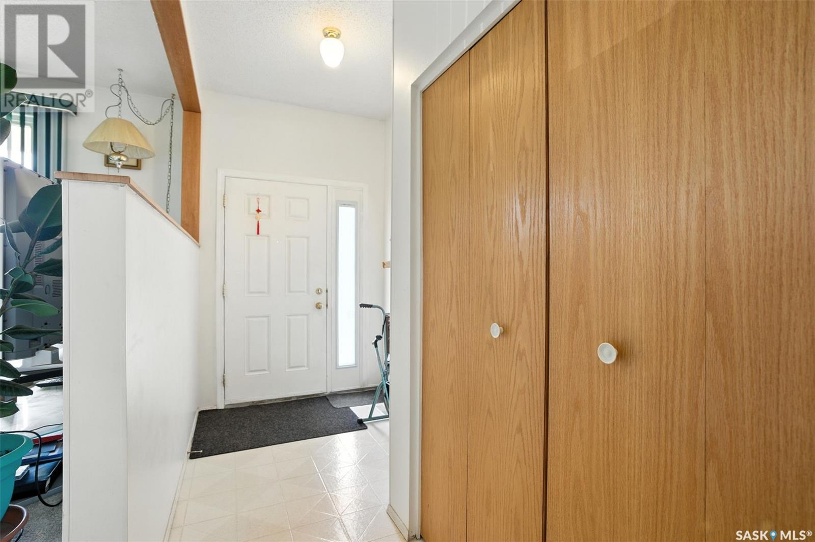 Photo 3 of 514 Forrester Road, Saskatoon SK