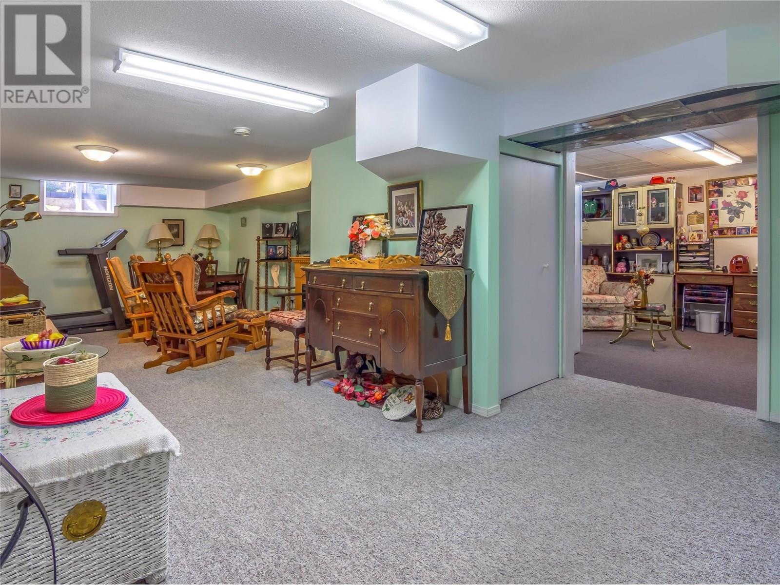 2445 South Main Street Unit# 102, Penticton