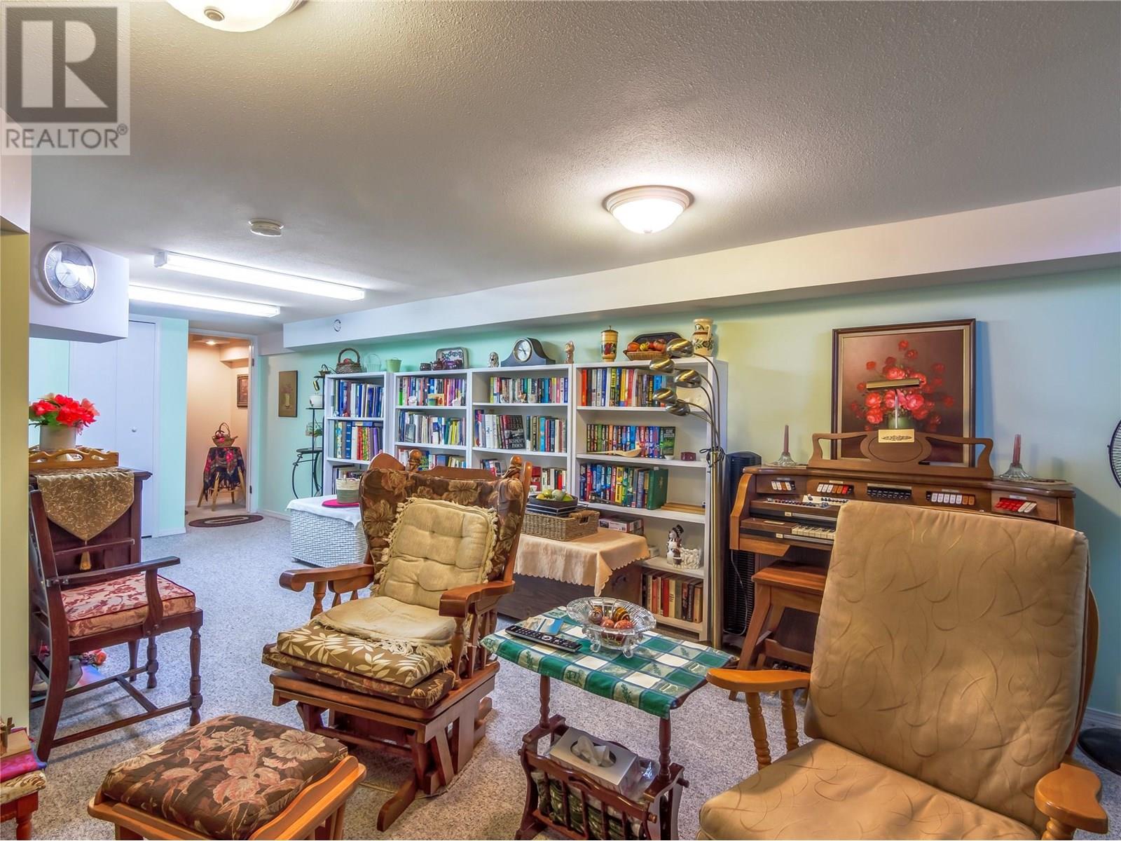 2445 South Main Street Unit# 102, Penticton