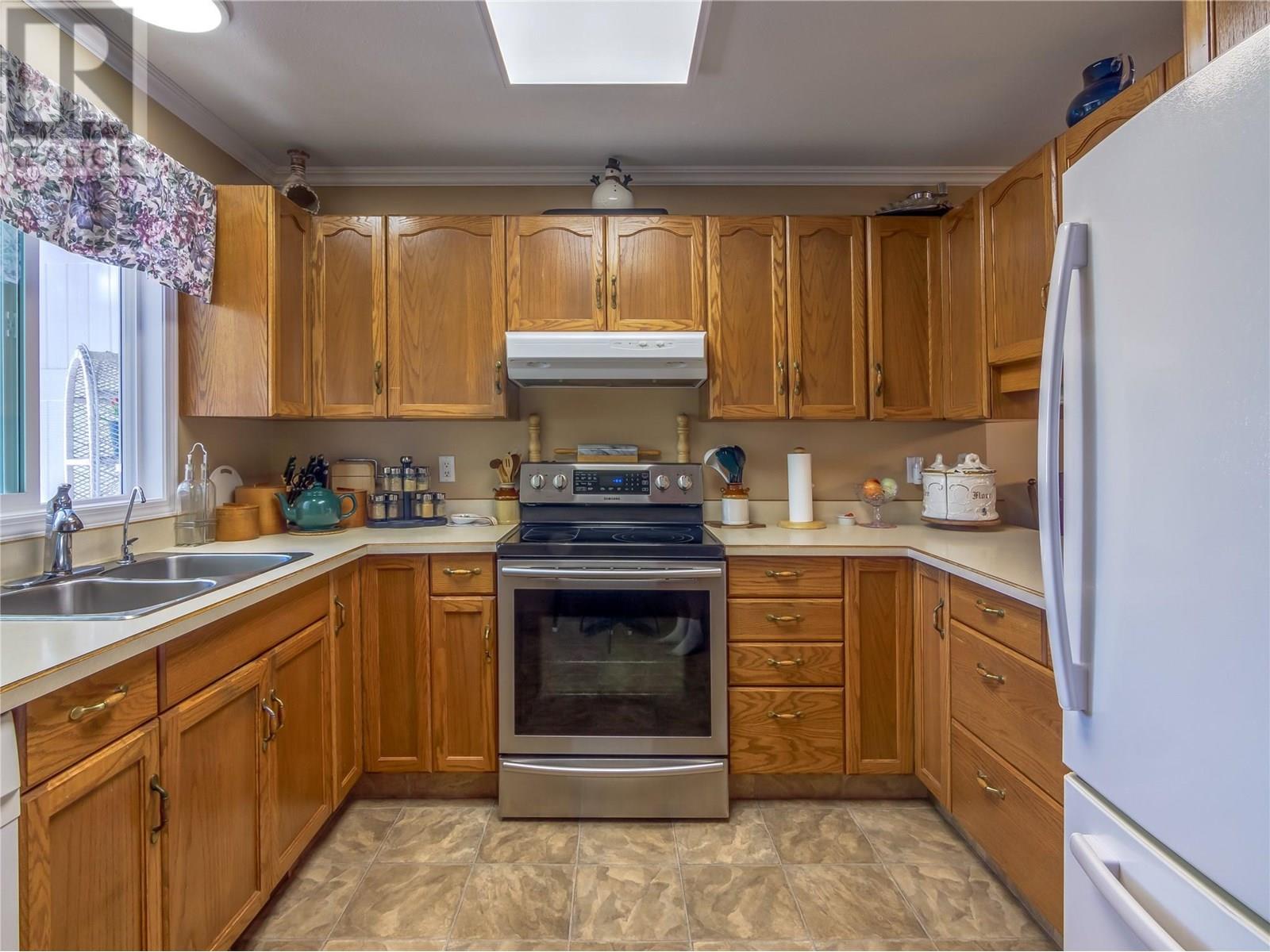 2445 South Main Street Unit# 102, Penticton
