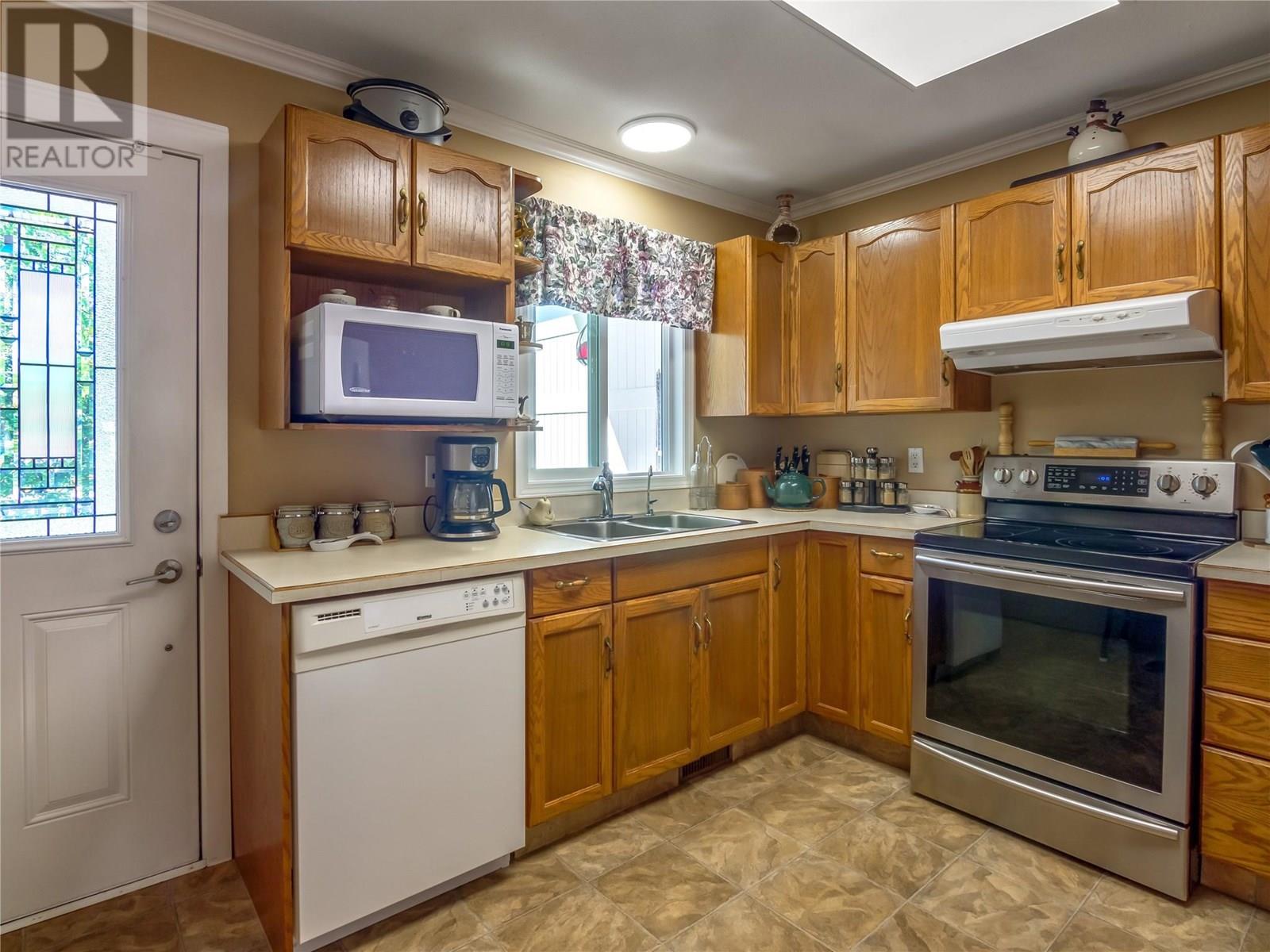 2445 South Main Street Unit# 102, Penticton