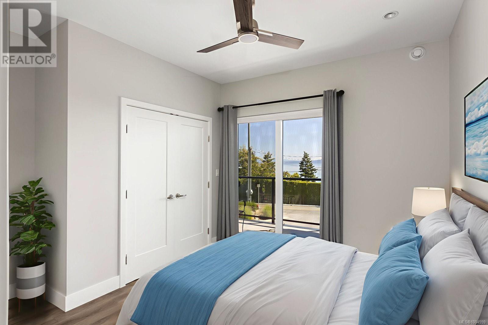 928 Claremont Ave, Saanich