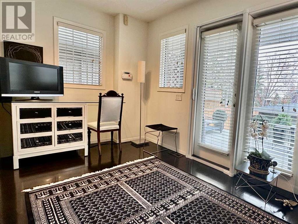 Single Family House for Sale in   Avenue SW South Calgary Calgary 