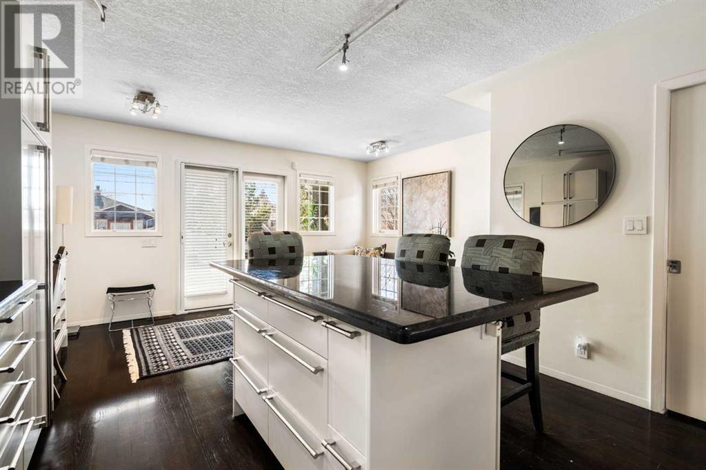 Single Family House for Sale in   Avenue SW South Calgary Calgary 