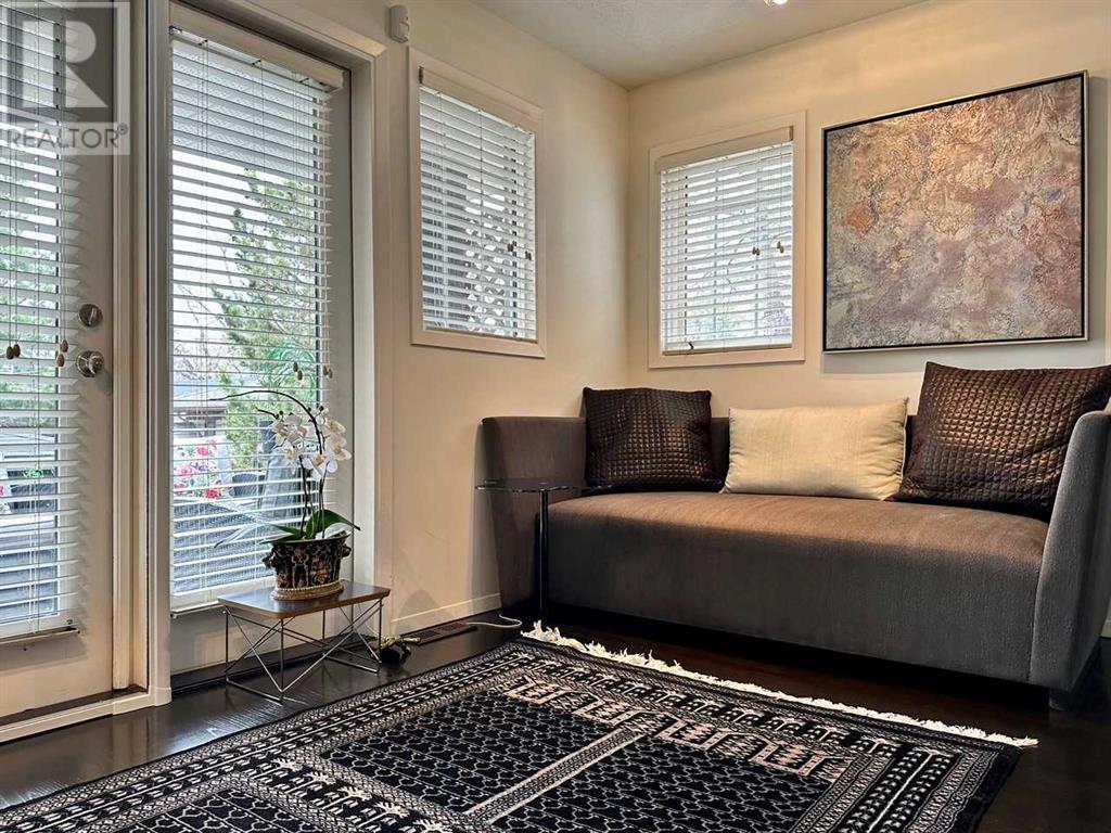 Single Family House for Sale in   Avenue SW South Calgary Calgary 