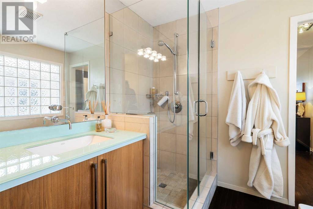 Single Family House for Sale in   Avenue SW South Calgary Calgary 
