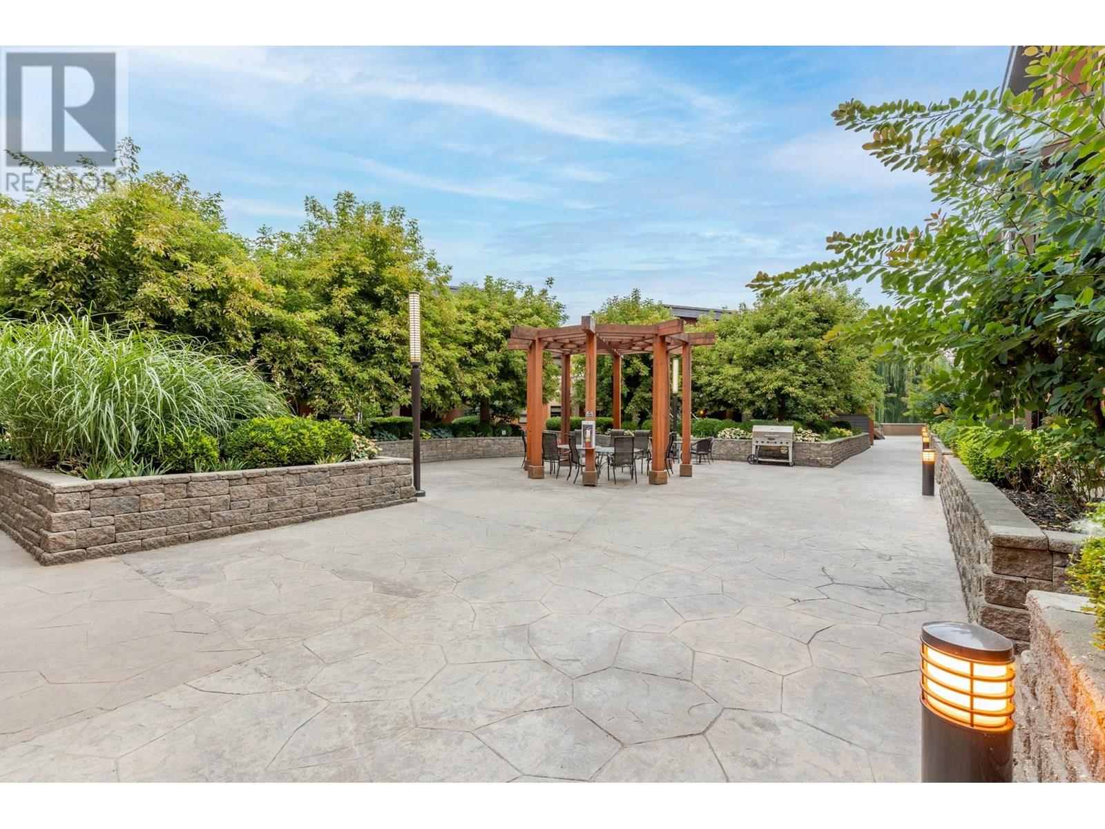 Photo 26 of 654 Cook Road Unit 321, Kelowna BC
