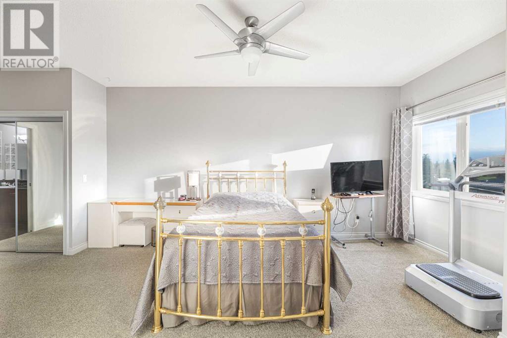 Single Family House for Sale in    Street SW Glenbrook Calgary 