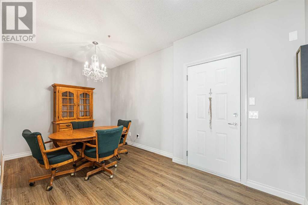 Single Family House for Sale in    Street SW Glenbrook Calgary 
