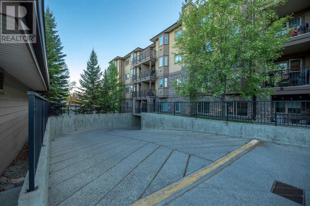 Single Family House for Sale in    Street SW Glenbrook Calgary 