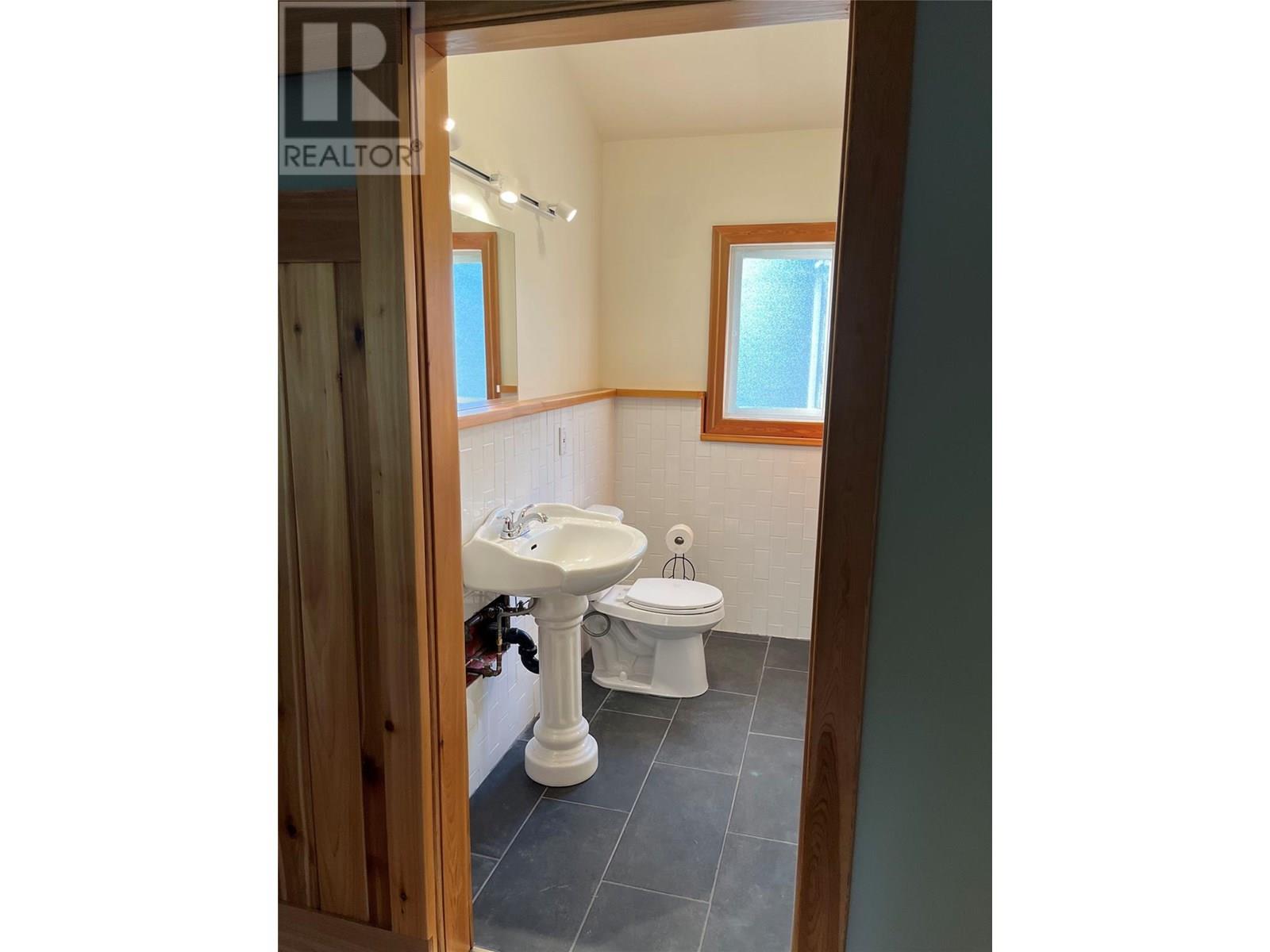 4444 Hales Road, Spallumcheen