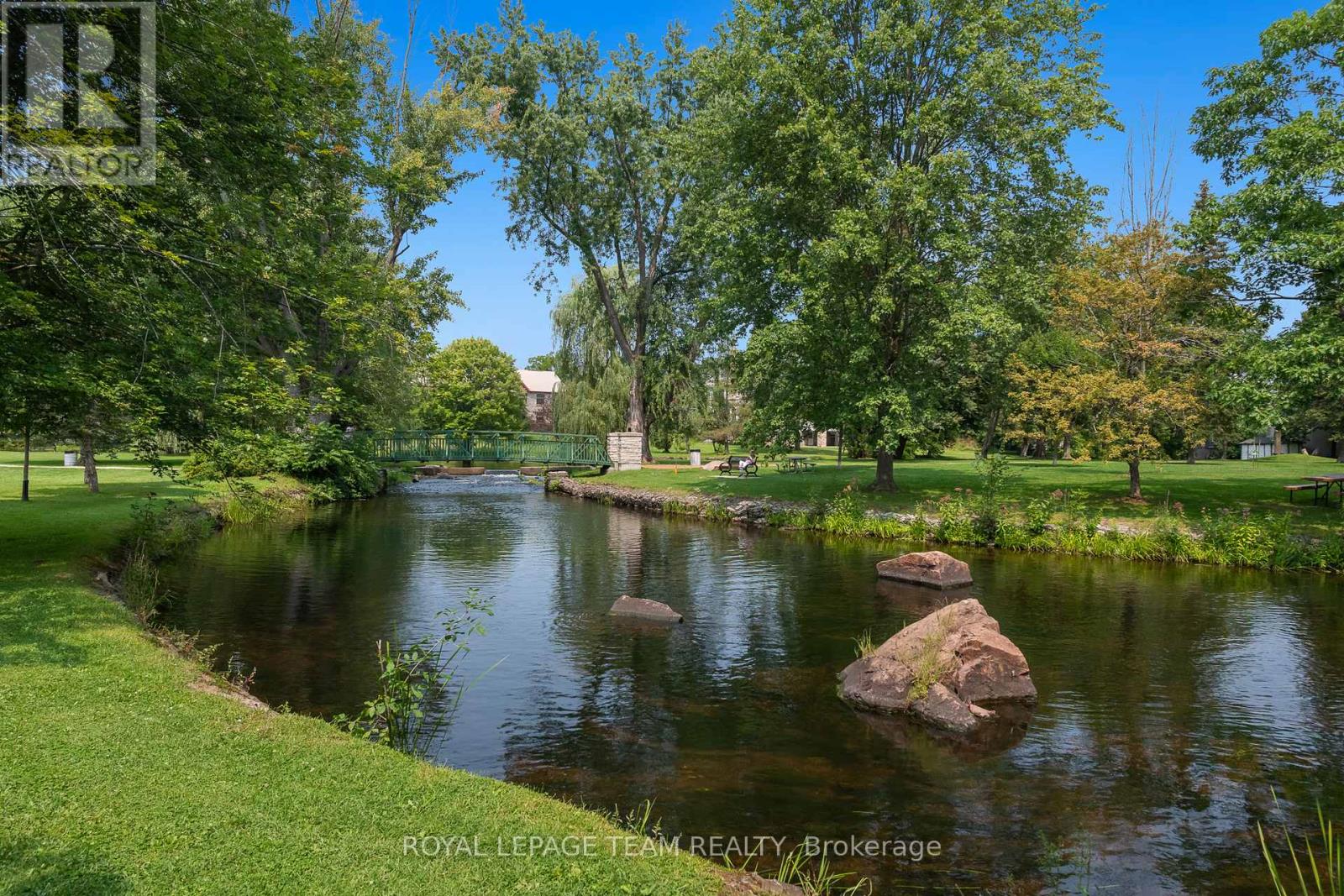 Photo 40 of 81 Gore Street E, Perth ON