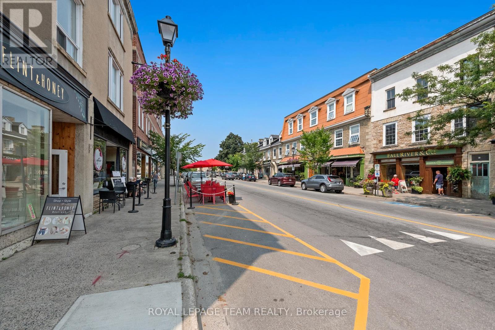 Photo 42 of 81 Gore Street E, Perth ON