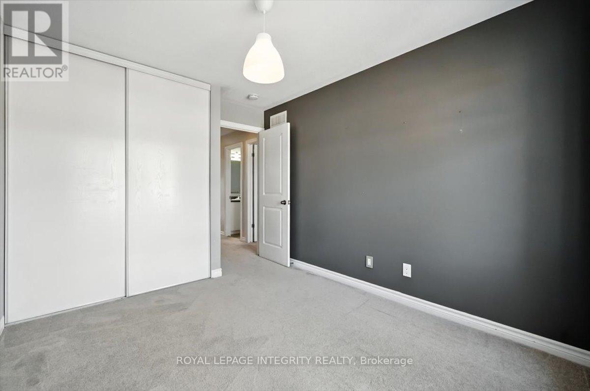 Photo 7 of 748 Morningstar Way, Ottawa ON