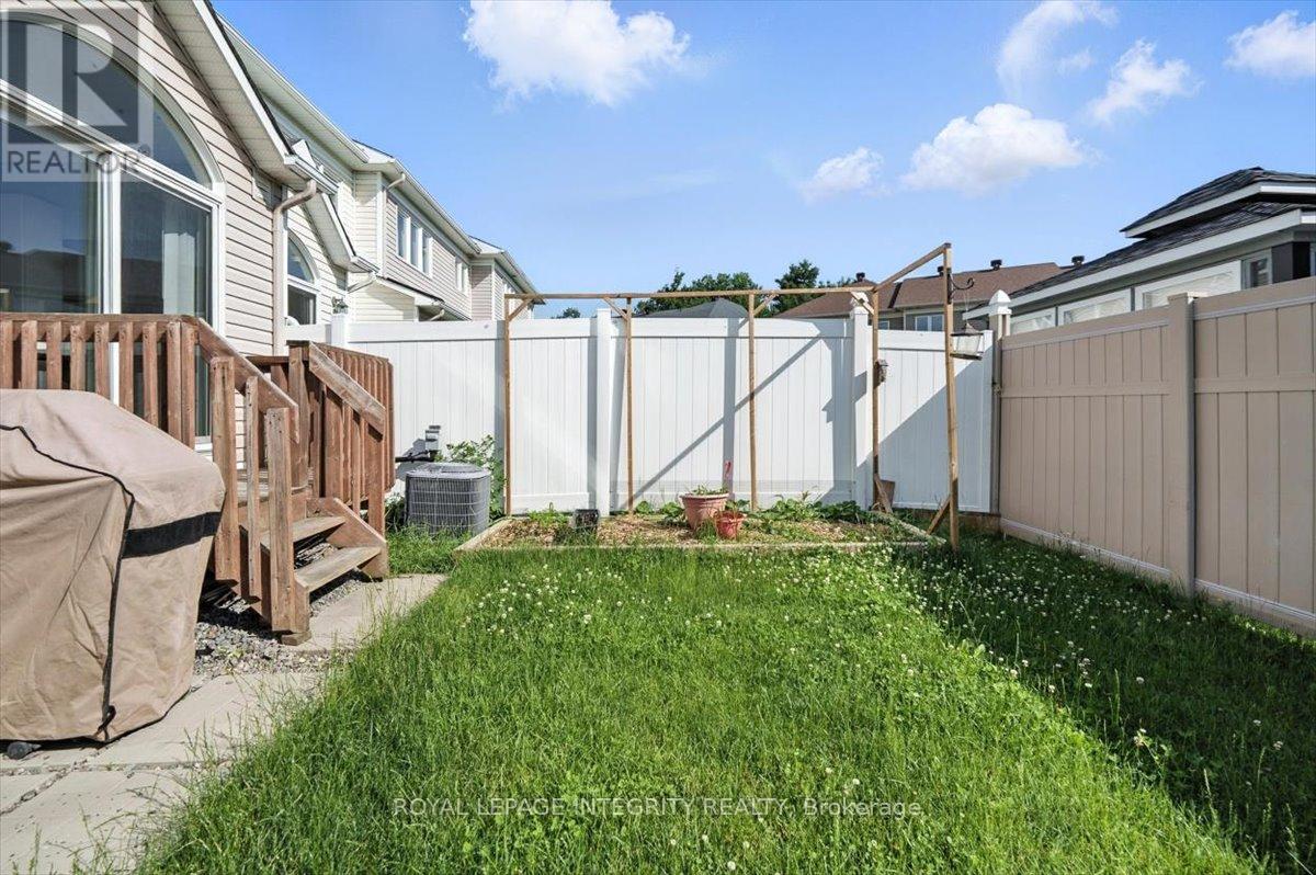 Photo 42 of 748 Morningstar Way, Ottawa ON