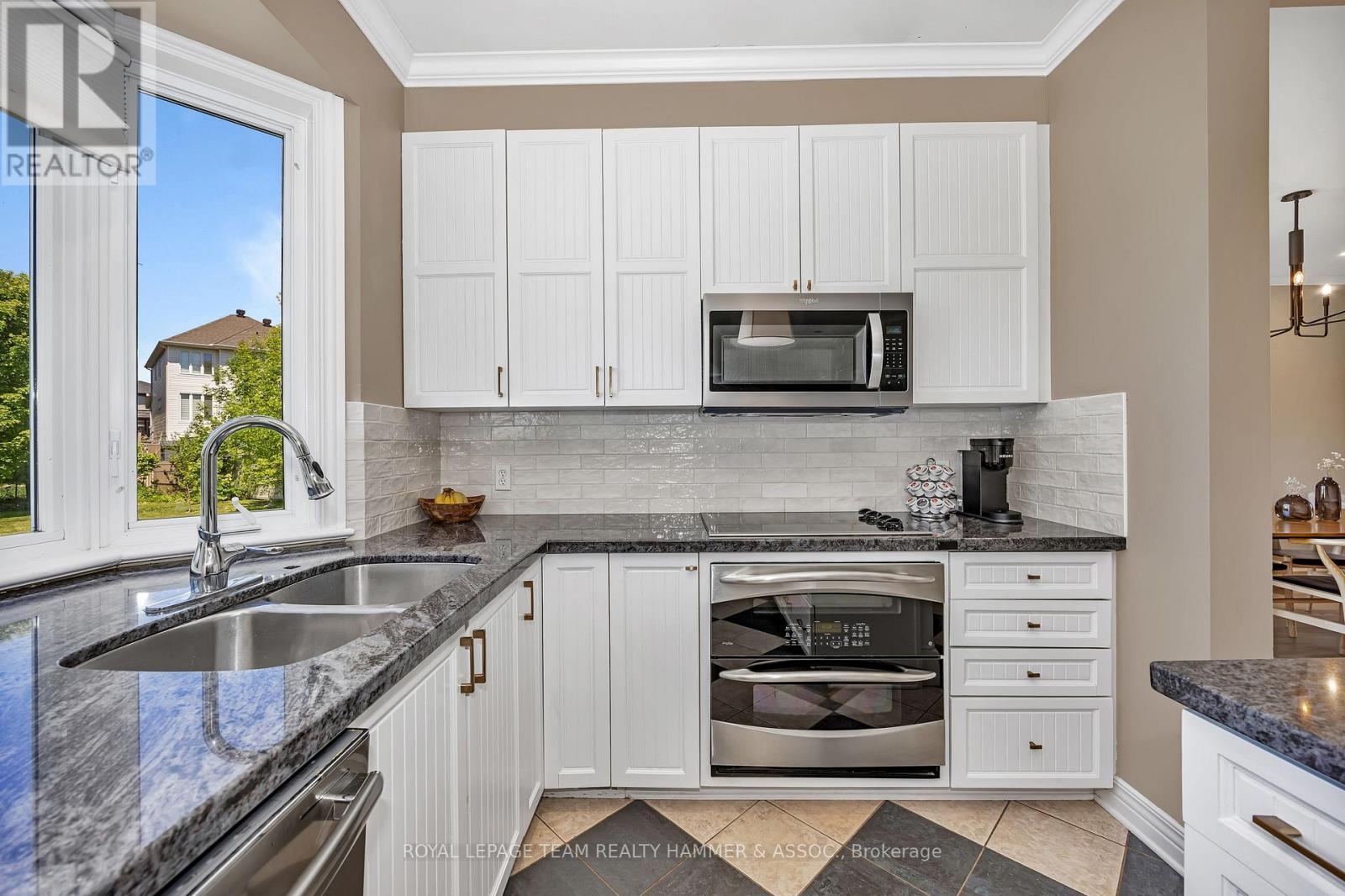 Photo 17 of 24 Tierney Drive, Ottawa ON