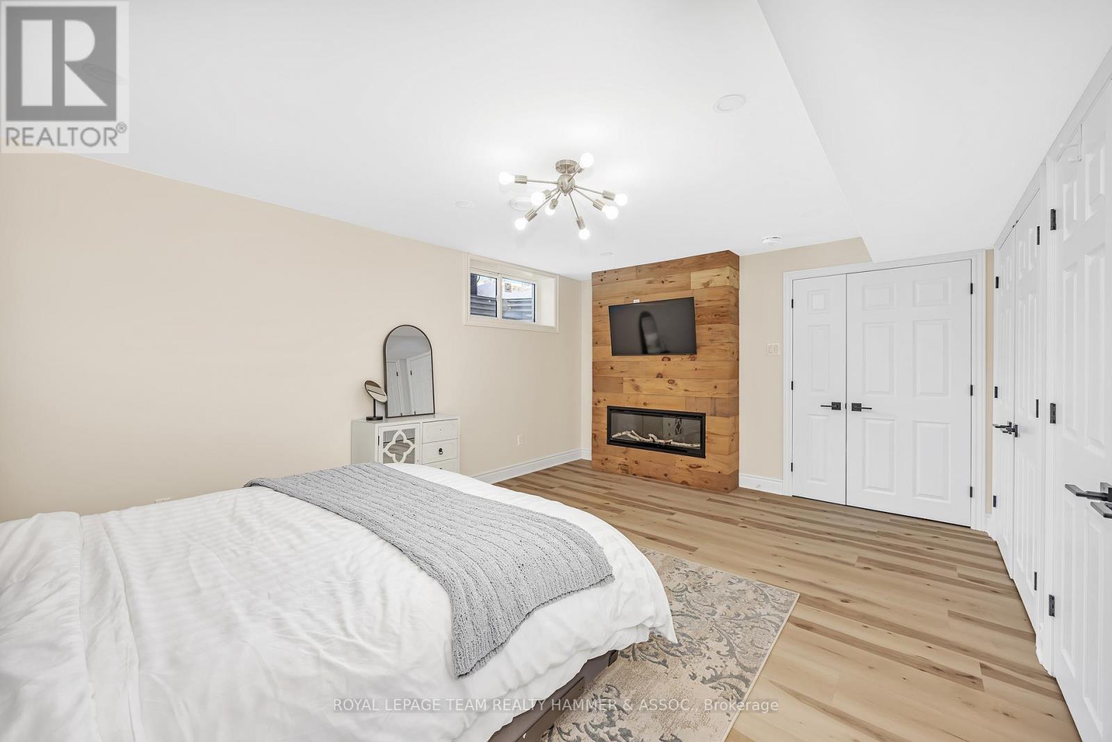 Photo 21 of 24 Tierney Drive, Ottawa ON