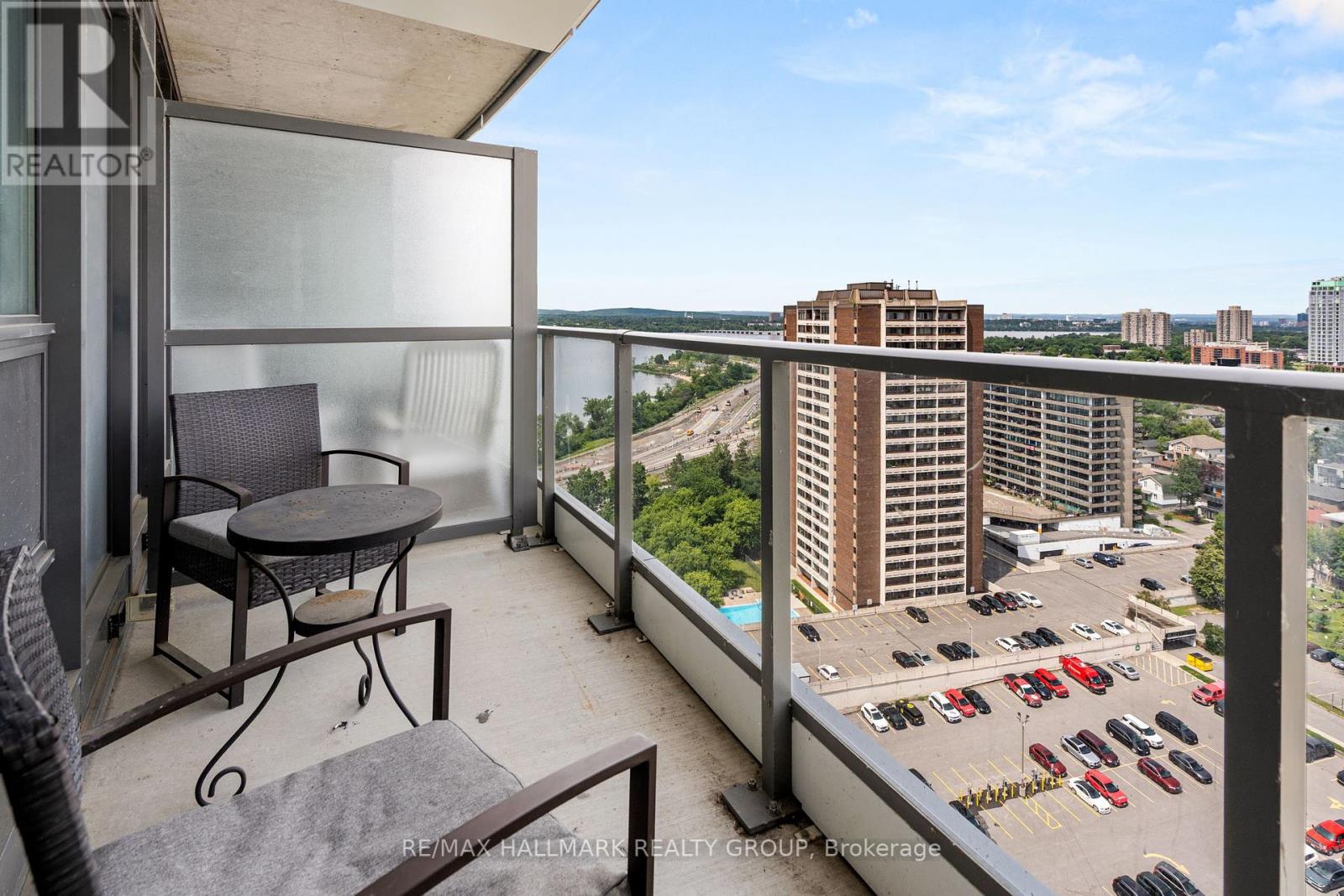 Photo 21 of 1906 485 Richmond Road, Ottawa ON