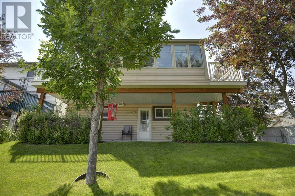 Single Family House Bi-level for Sale in  Somerglen Park SW Somerset Calgary 