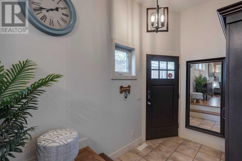 Single Family House for Sale in    Street NW Parkdale Calgary 