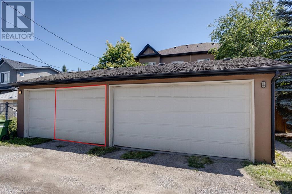 Single Family House for Sale in    Street NW Parkdale Calgary 