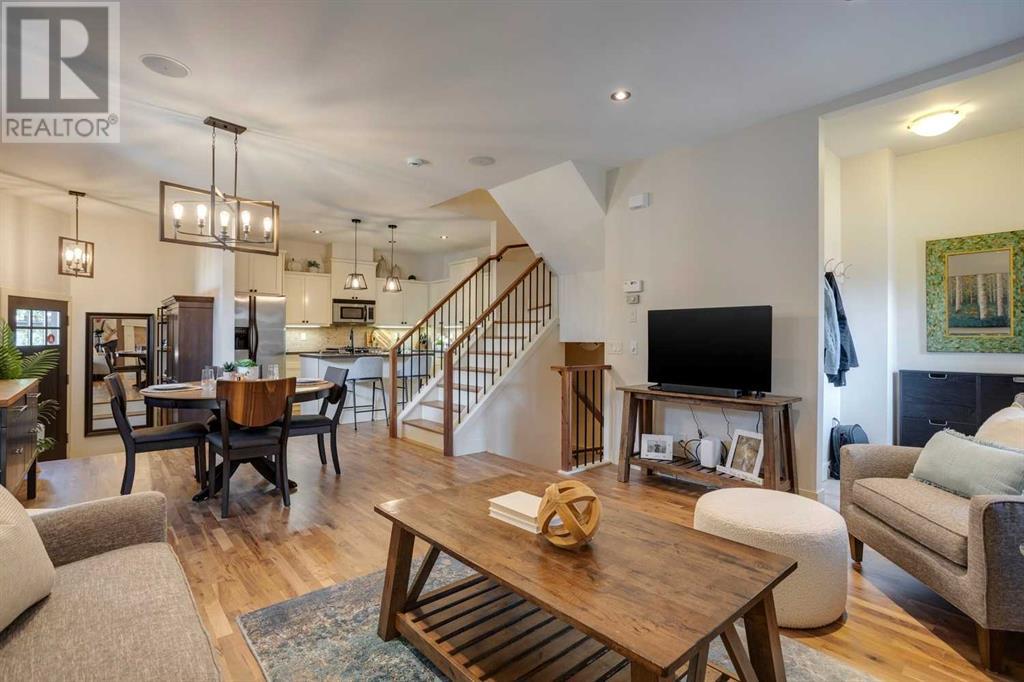 Single Family House for Sale in    Street NW Parkdale Calgary 