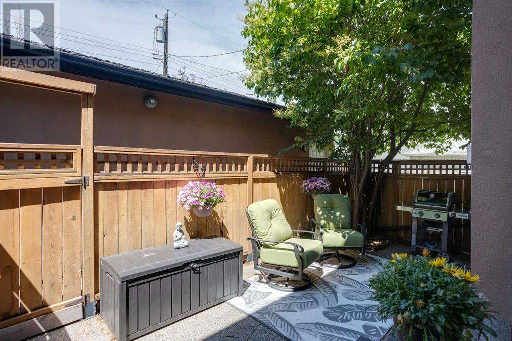 Single Family House for Sale in    Street NW Parkdale Calgary 