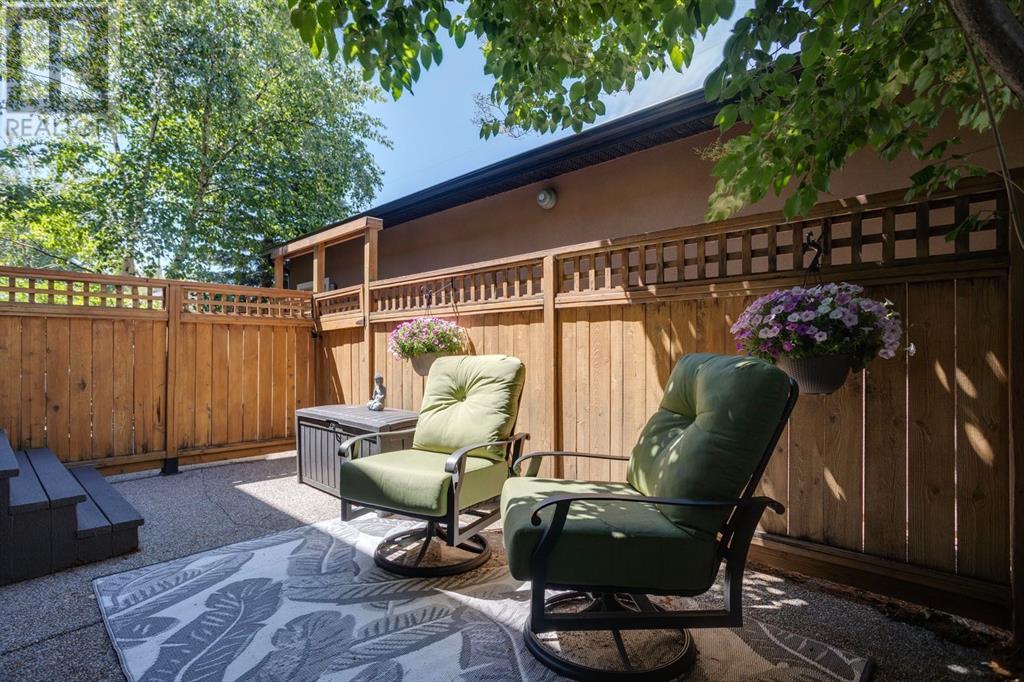 Single Family House for Sale in    Street NW Parkdale Calgary 