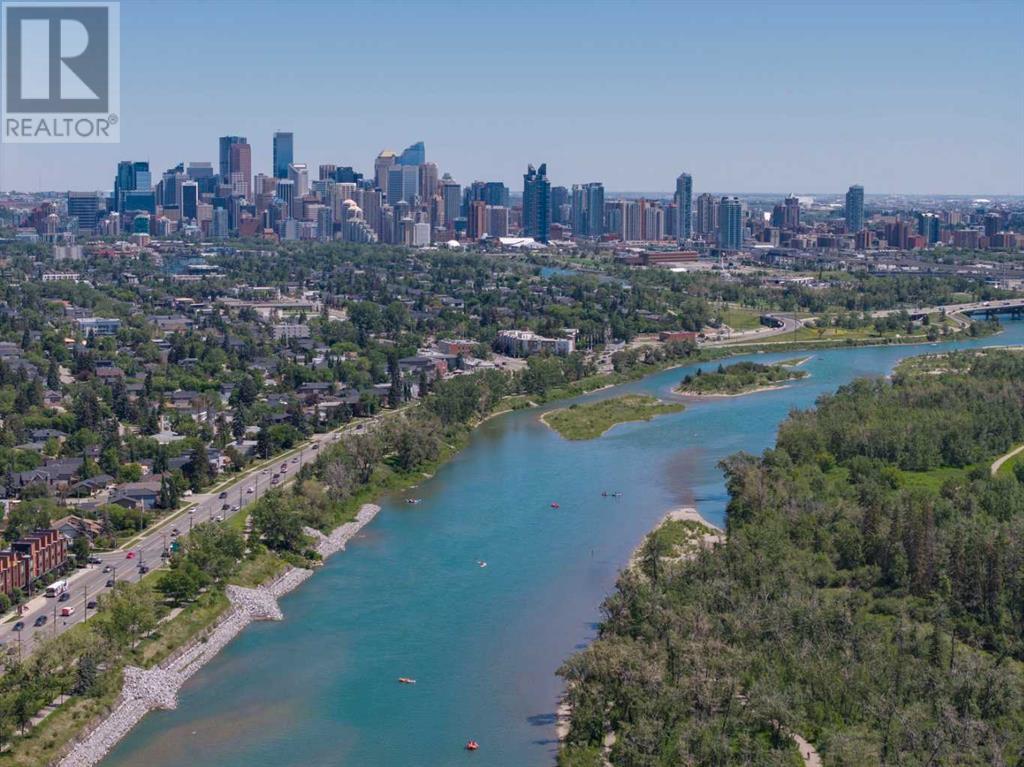 Single Family House for Sale in    Street NW Parkdale Calgary 