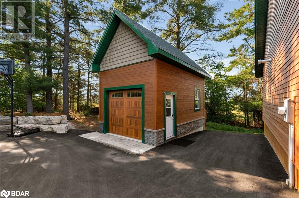 Photo 9 of 11 Nevis Ridge Drive, Oromedonte ON