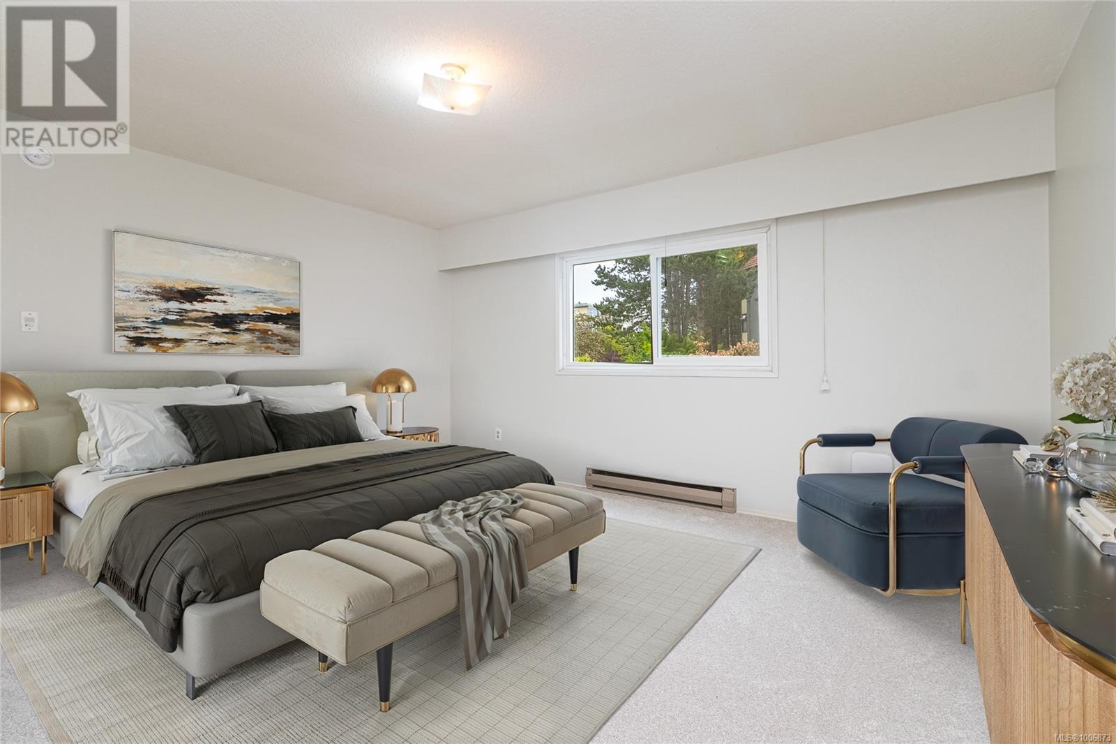 Single Family House for Sale in   Rockland Ave Victoria 